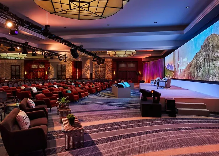 Hotel Sheraton Downtown 4*