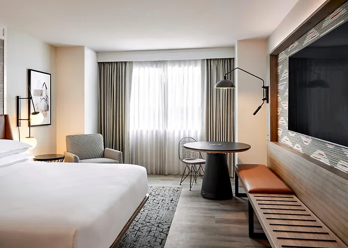 Sheraton Downtown 4*